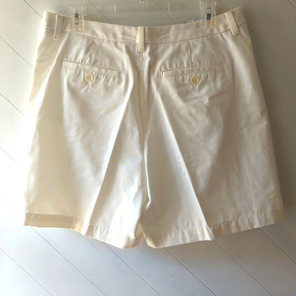 Liz Claiborne Audra Shorts White size 12 - Picture 2 of 7